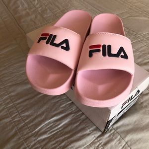 Women’s Fila Slides